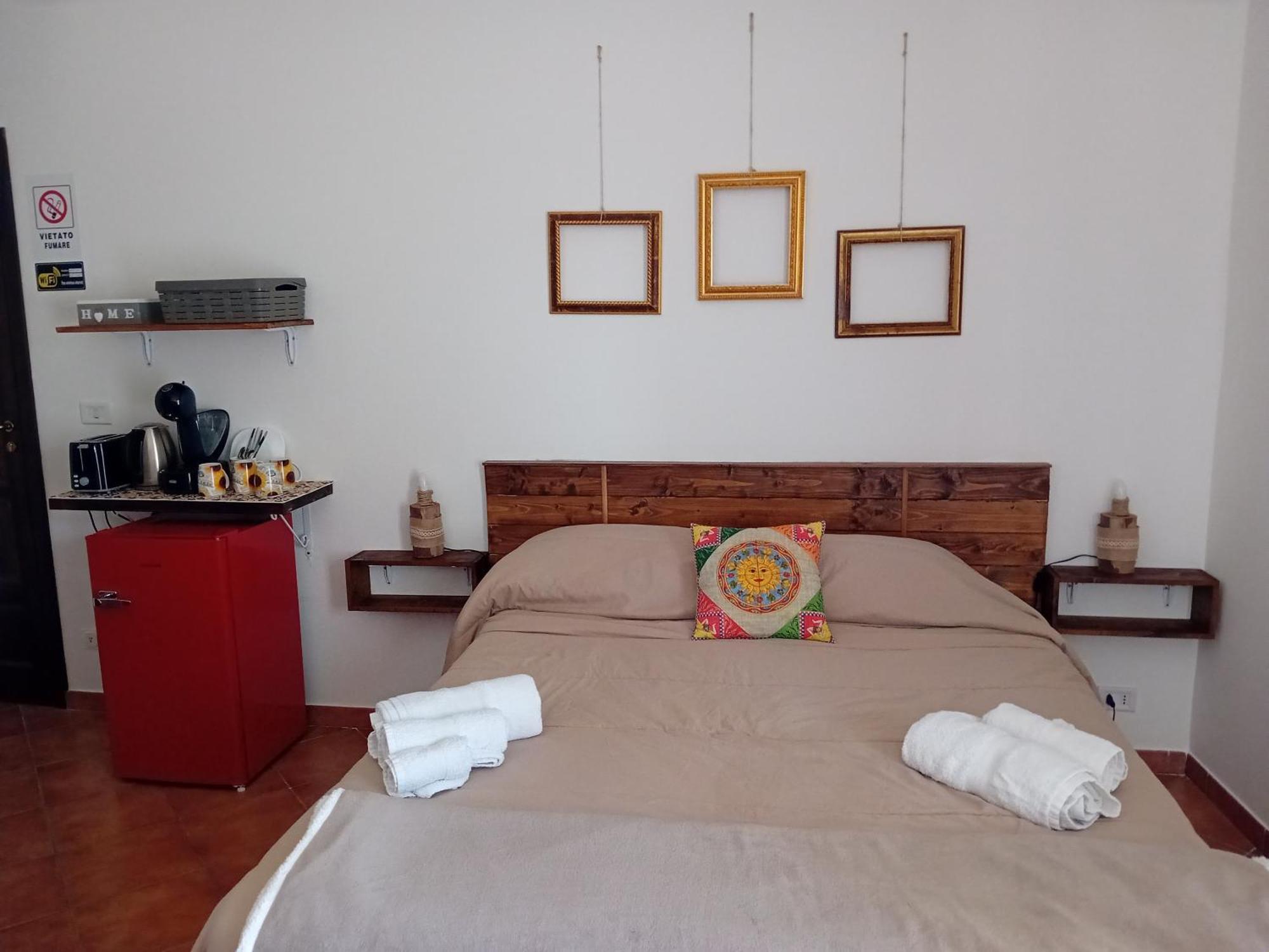 Bed & Breakfast Acquaviva Di Vullo Vincenzo Acquaviva Platani Zimmer foto